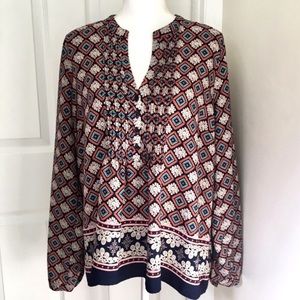 FOREVER 21 Split Neck Boho Geometric Top